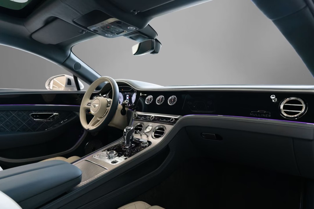 Bentley Continental GT Mulliner - foto 12