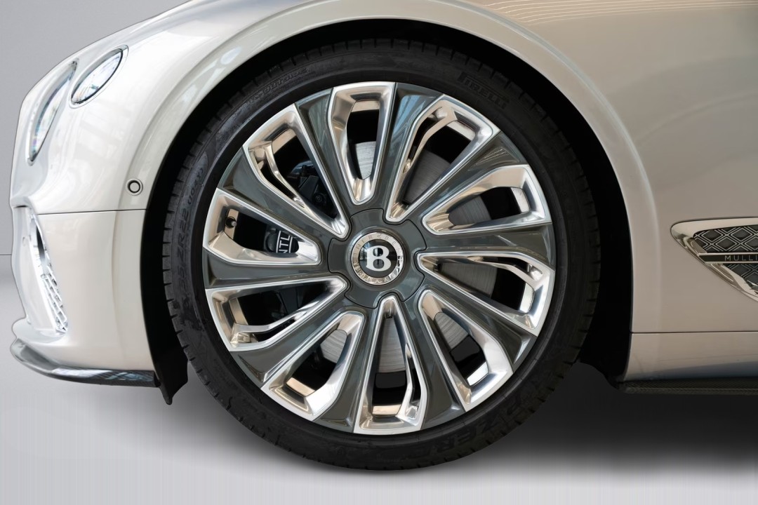 Bentley Continental GT Mulliner - foto 26