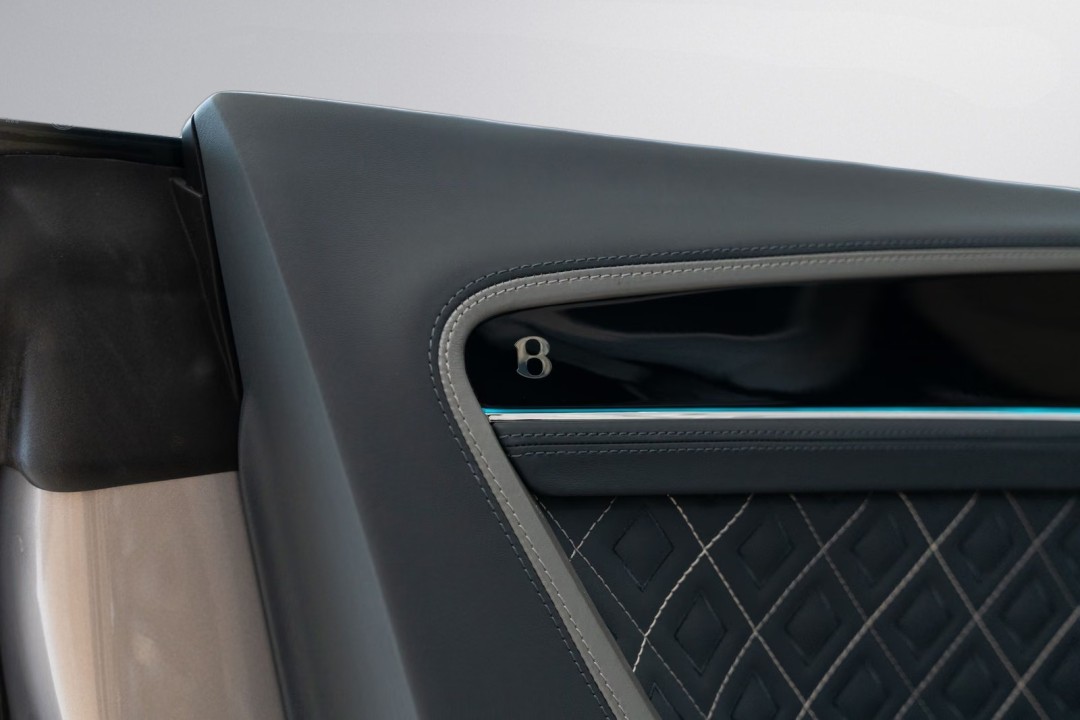 Bentley Continental GT Mulliner - foto 19