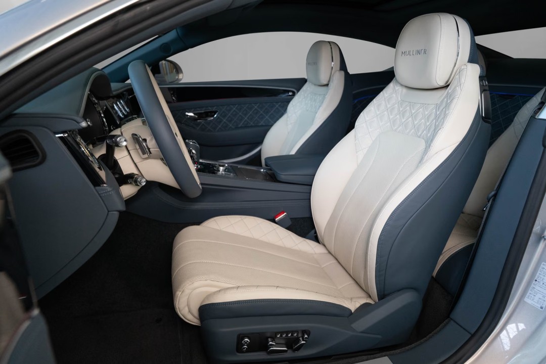 Bentley Continental GT Mulliner - foto 9