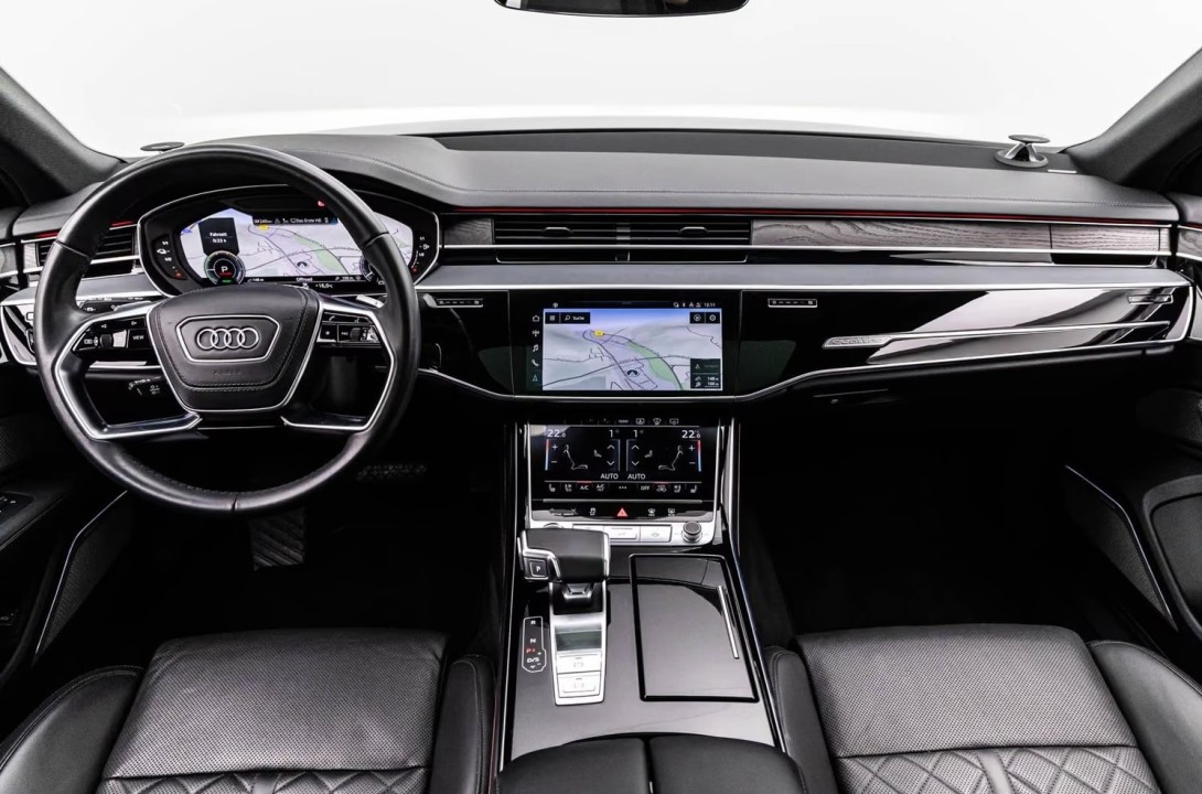 Audi A8 60 TFSIe - foto 12