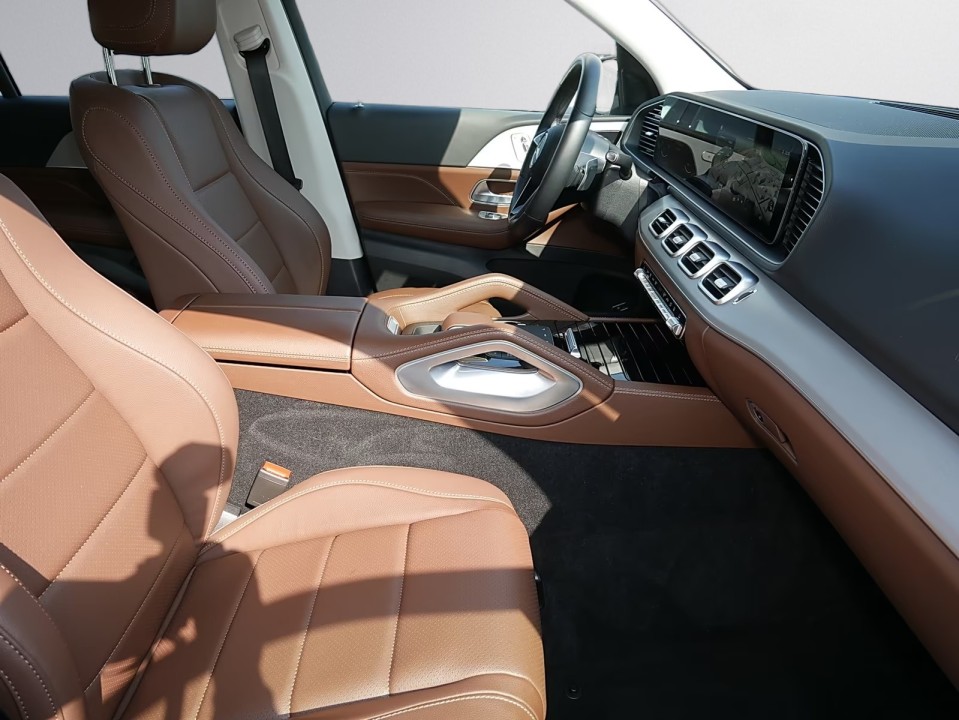 Mercedes-Benz GLE 350de - foto 8