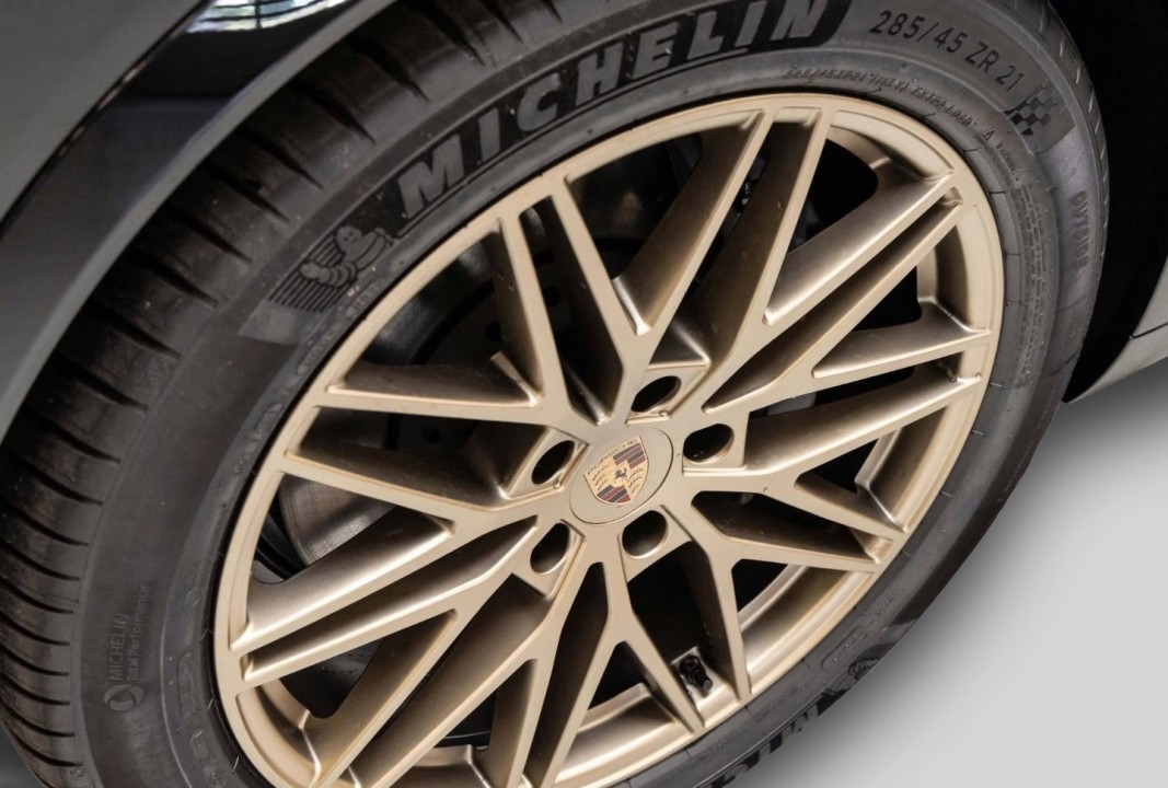 Porsche Cayenne Coupe Black Edition - foto 32