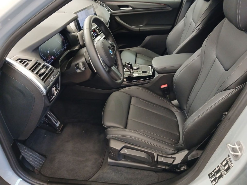BMW X4 xDrive20i M-Sport - foto 8