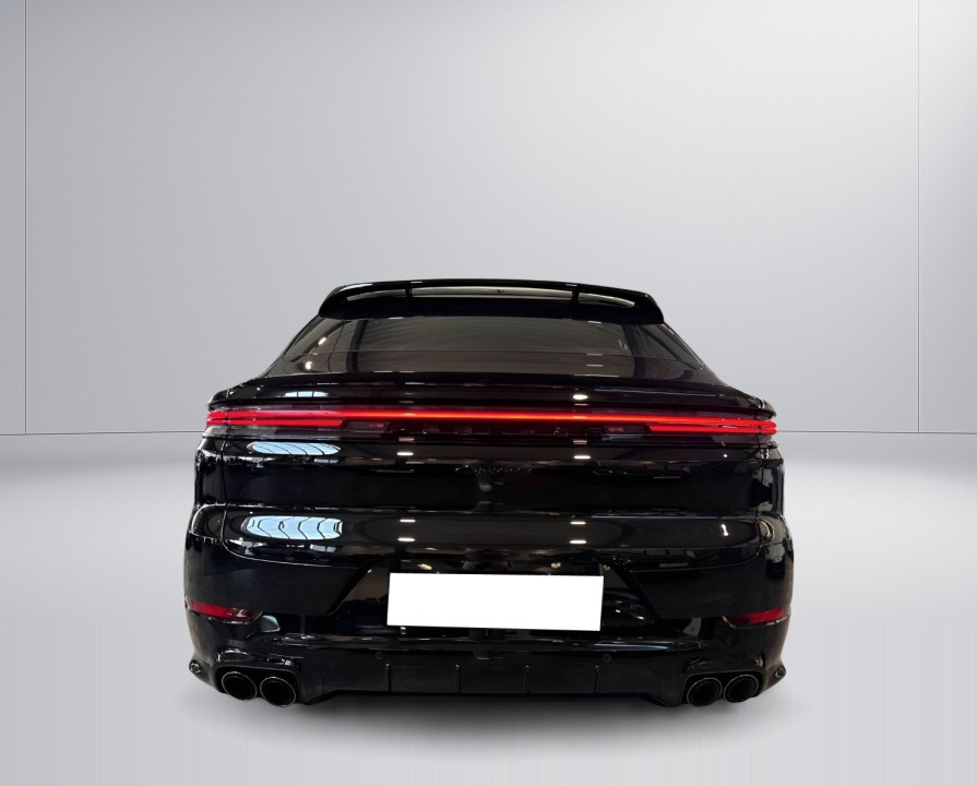 Porsche Cayenne Coupe E-Hybrid Black Edition (4)