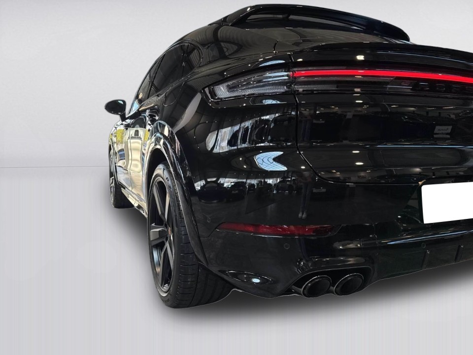 Porsche Cayenne Coupe E-Hybrid Black Edition - foto 33