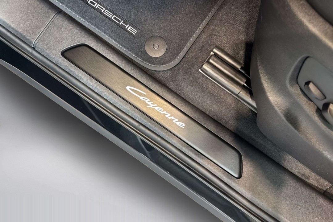 Porsche Cayenne Coupe E-Hybrid Black Edition - foto 28