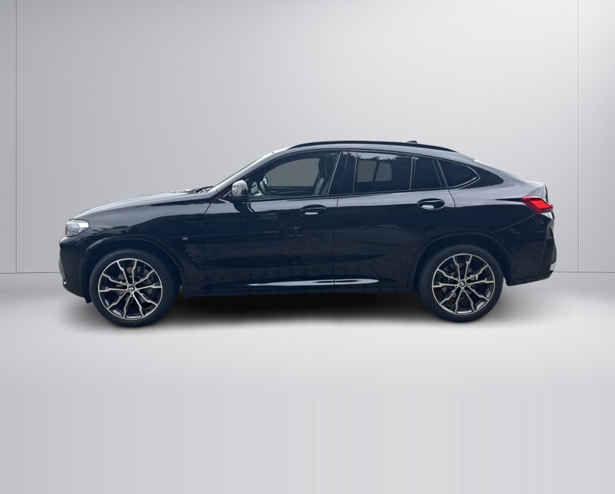 BMW X4 xDrive 30i M-Sport (4)