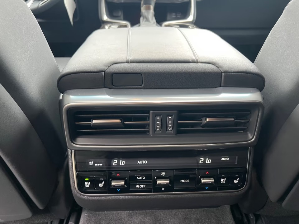 Lexus Seria LX 500d Luxury Line - foto 24