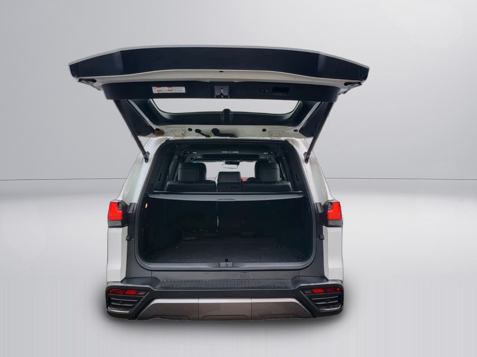 Lexus Seria LX 500d - foto 20