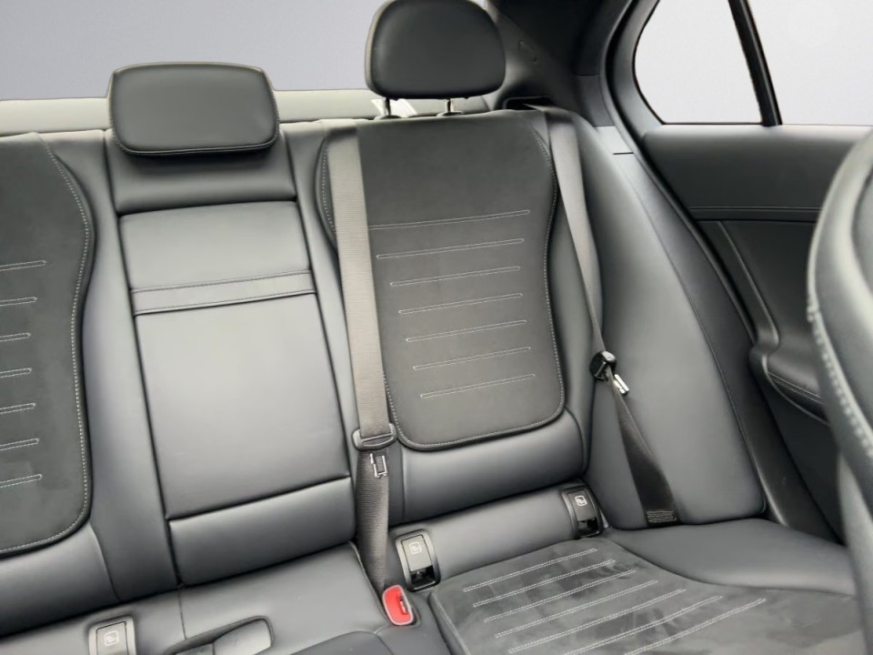 Mercedes-Benz C 300d 4MATIC - foto 13