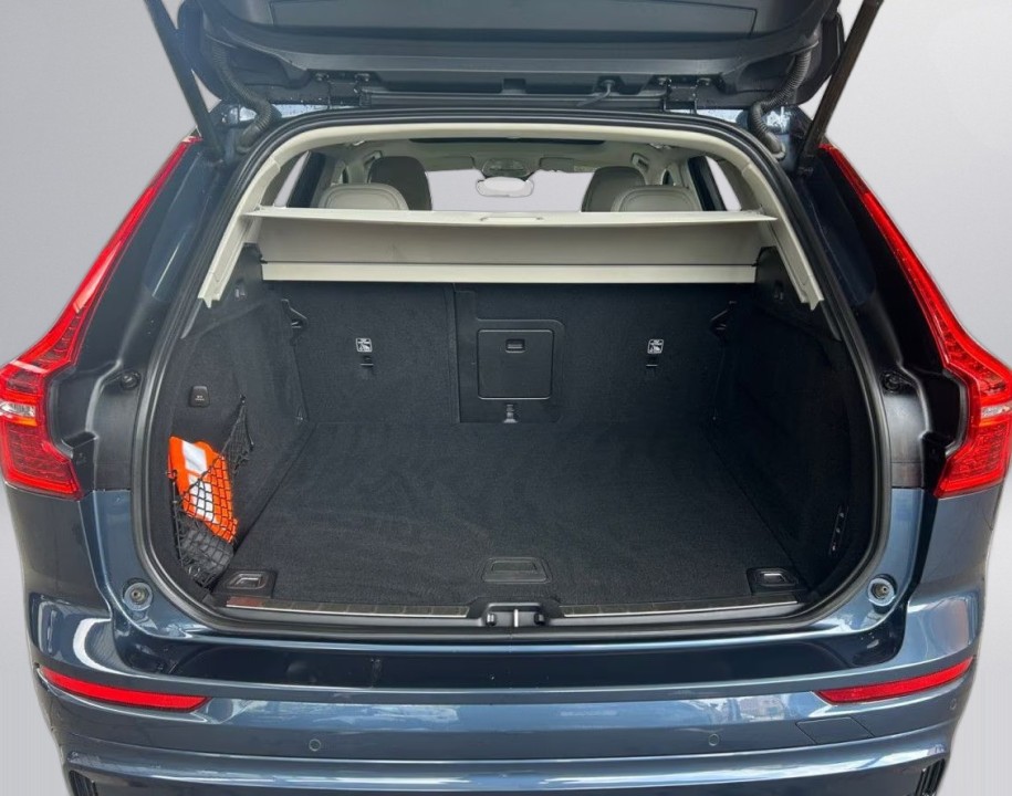 Volvo XC 60 B4 D AWD Ultimate Dark - foto 15
