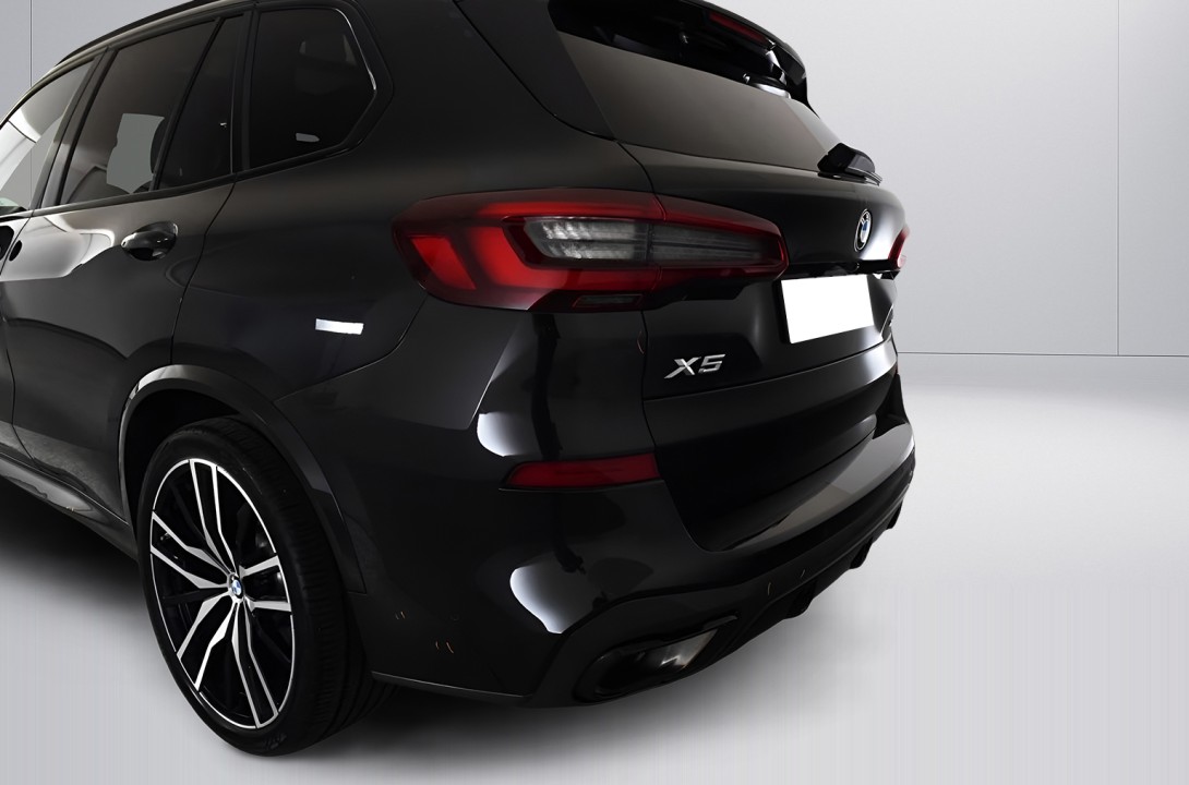 BMW X5 xDrive 40d M-Sport - foto 18