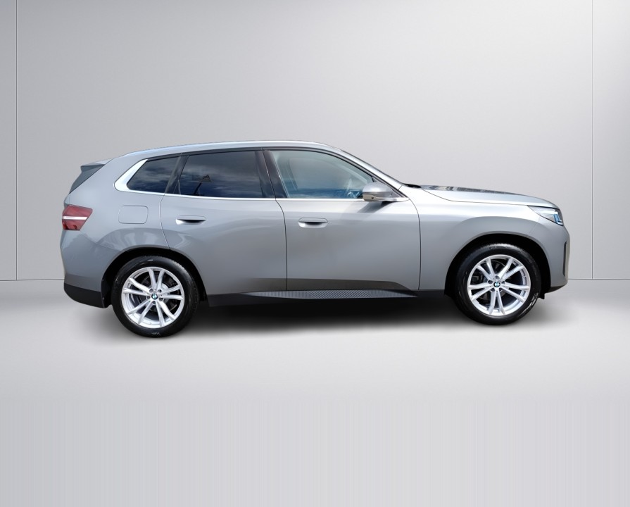 BMW X3 xDrive30e (2)