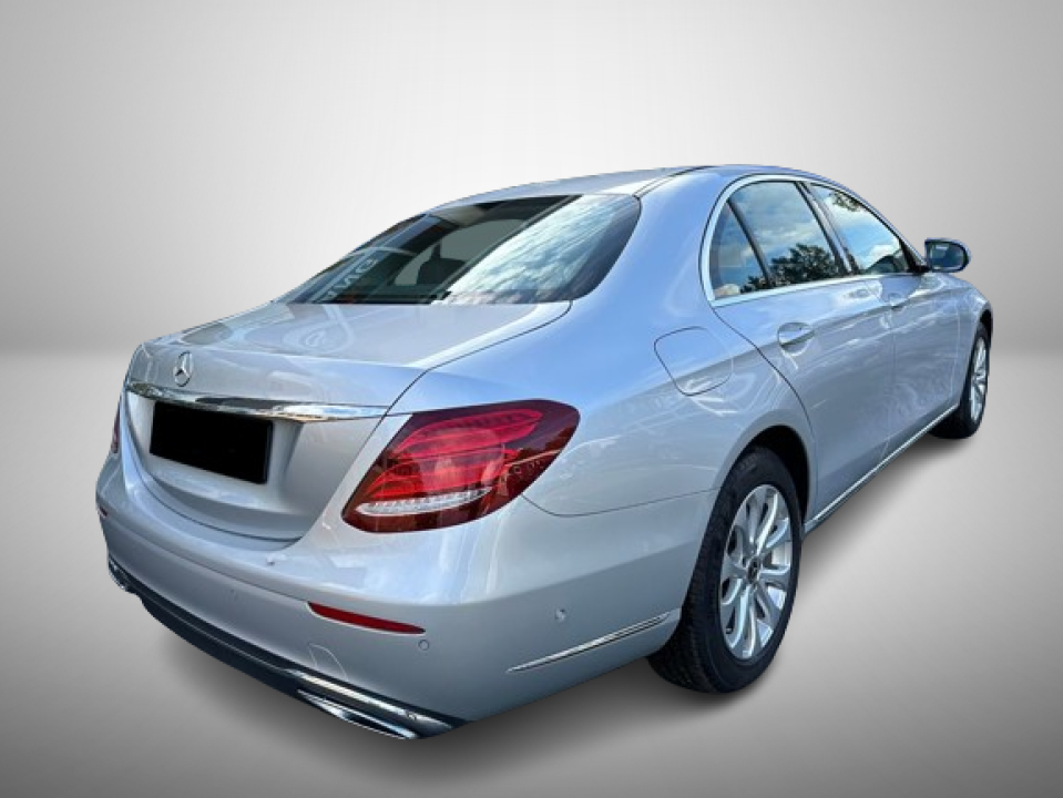 Mercedes-Benz E 220d 9G-TRONIC (3)