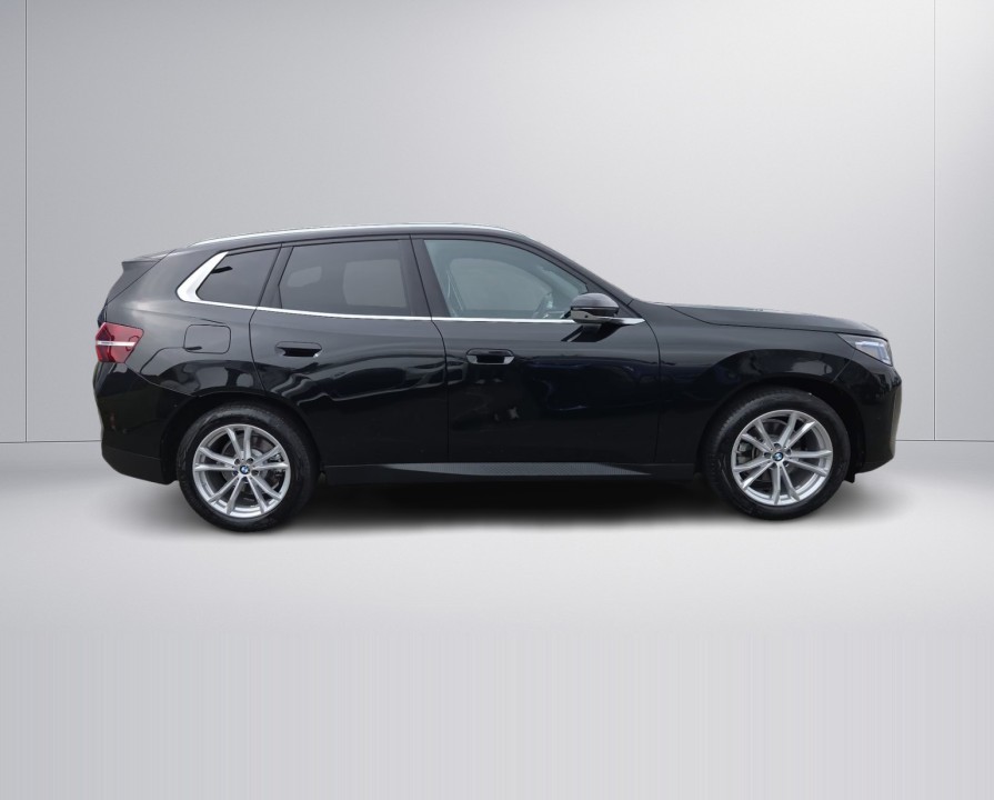 BMW X3 xDrive30e (2)