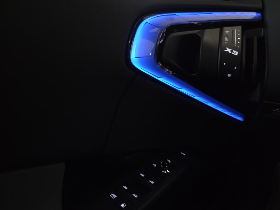 BMW X3 xDrive30e - foto 21