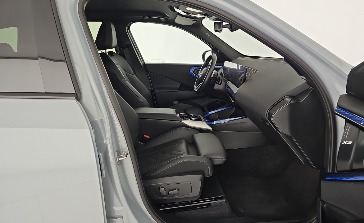 BMW X3 xDrive30e - foto 12