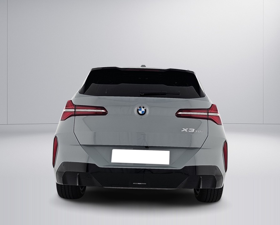 BMW X3 xDrive30e (3)
