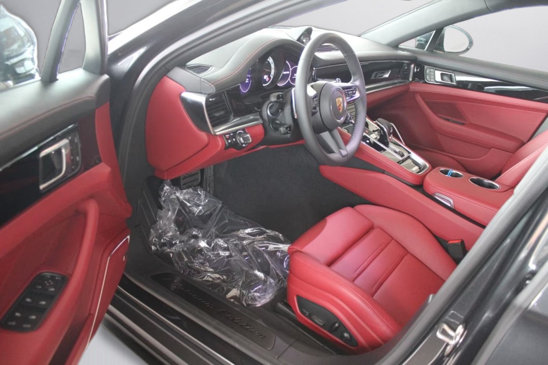 Porsche Panamera Platinum Edition - foto 9