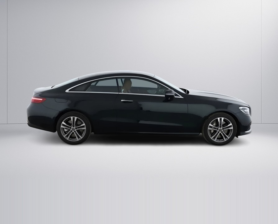 Mercedes-Benz E 450 4MATIC Avantgarde Coupe (2)