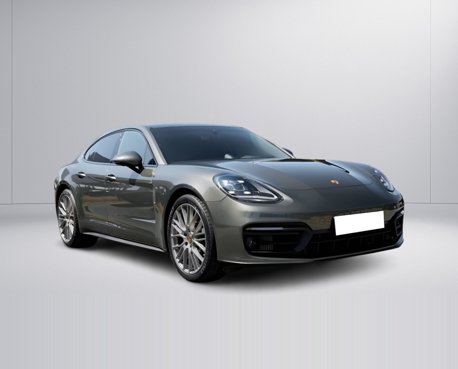 Porsche Panamera 4 Platinum Edition