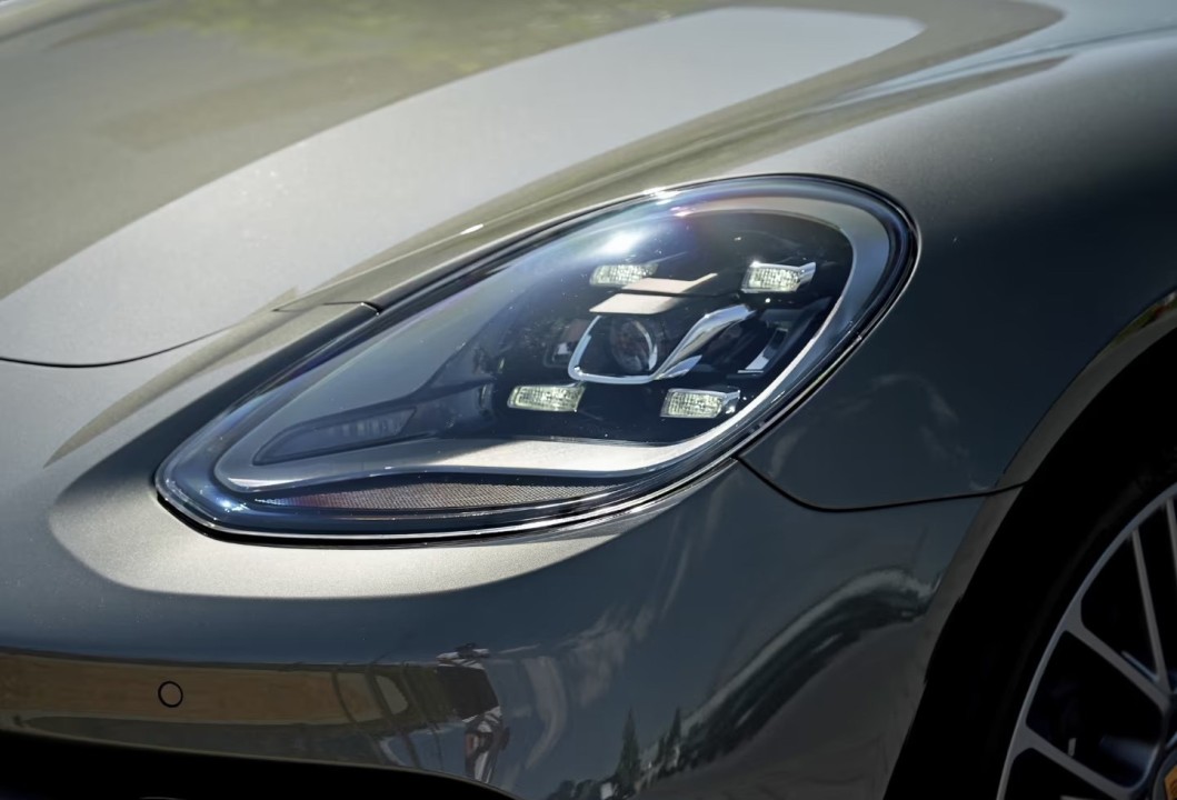 Porsche Panamera 4 Platinum Edition - foto 26