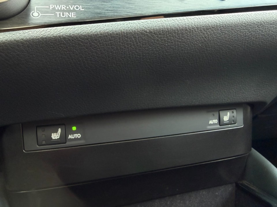 Lexus Seria ES 300h Luxury Line - foto 16