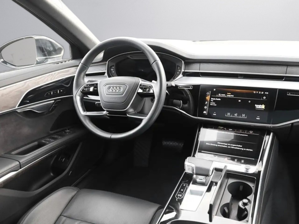 Audi A8 60 TFSIe quattro (4)