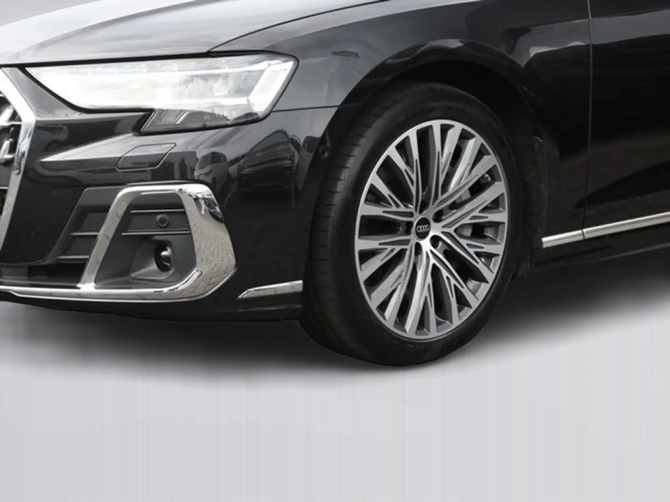 Audi A8 60 TFSIe quattro - foto 11