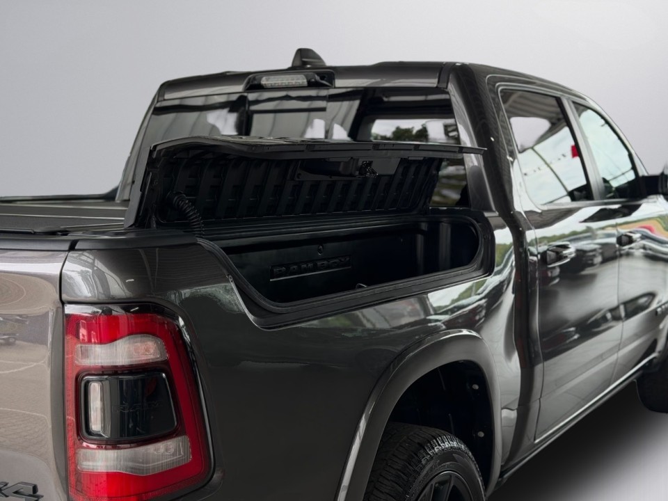 Dodge RAM 1500 Laramie - foto 23