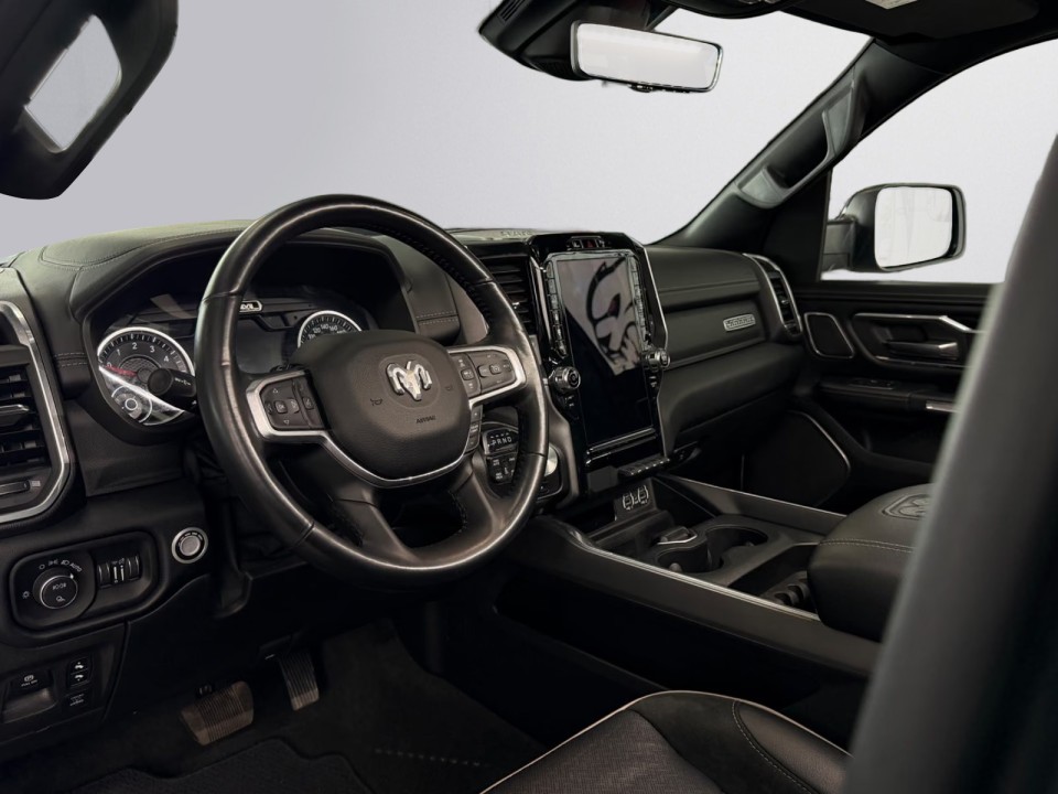 Dodge RAM 1500 Laramie - foto 8
