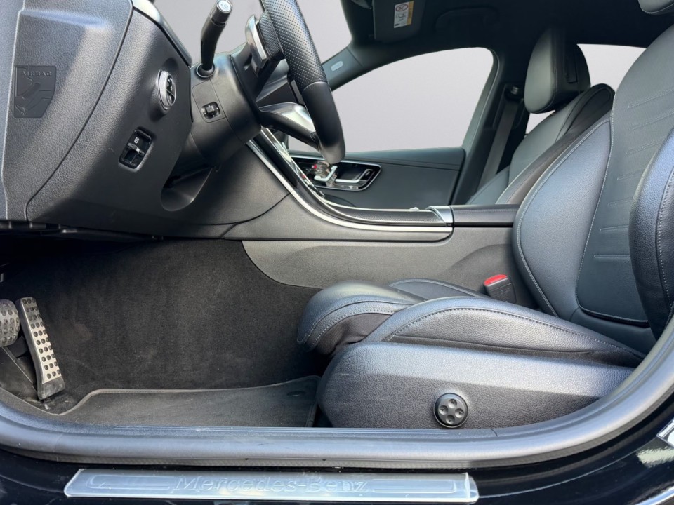 Mercedes-Benz C 300d 4MATIC AMG Line - foto 10