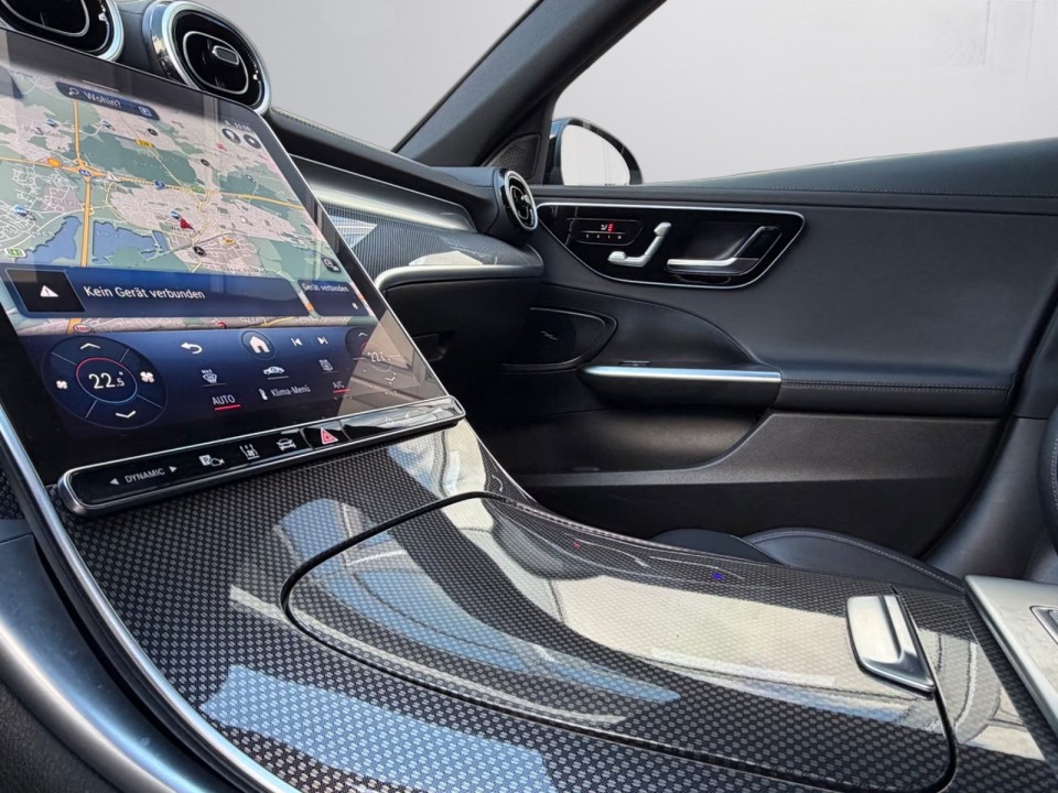 Mercedes-Benz C 300d 4MATIC AMG Line - foto 18