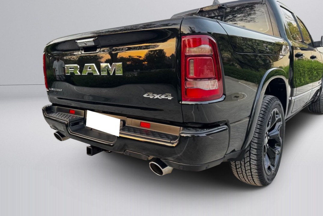 Dodge RAM 1500 Limited - foto 32