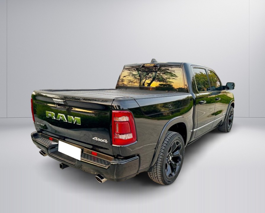 Dodge RAM 1500 Limited (3)