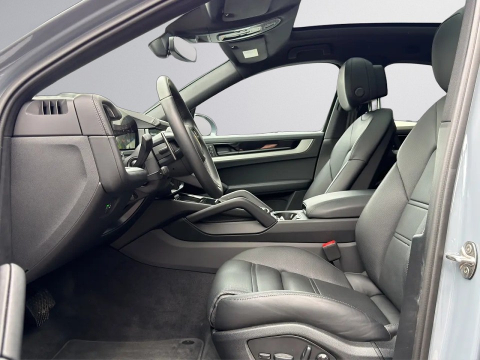 Porsche Cayenne Coupe E-Hybrid - foto 11