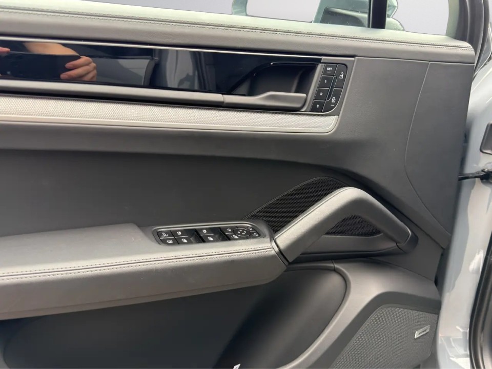 Porsche Cayenne Coupe E-Hybrid - foto 21