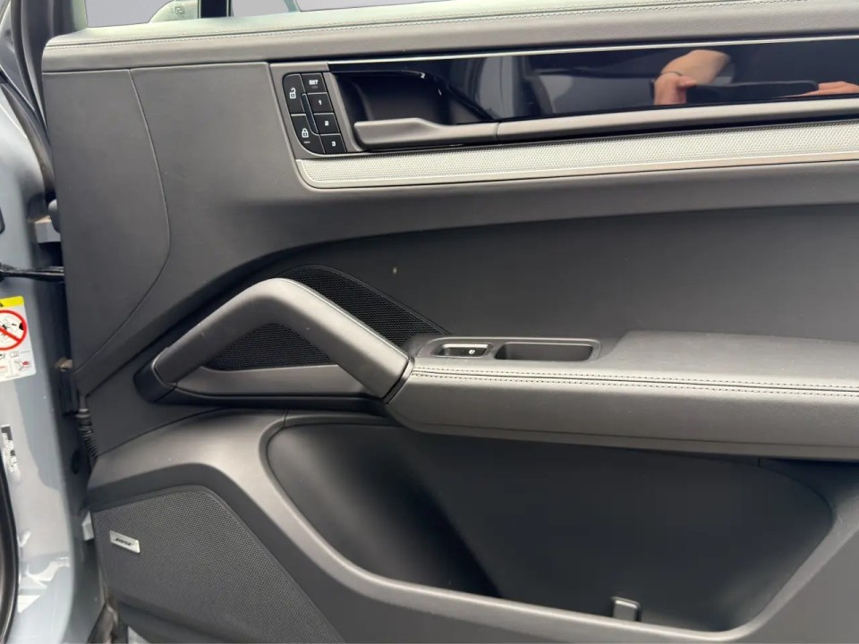Porsche Cayenne Coupe E-Hybrid - foto 22