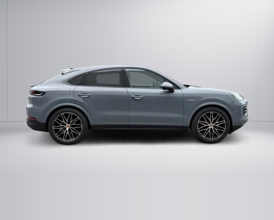 Porsche Cayenne Coupe E-Hybrid (2)