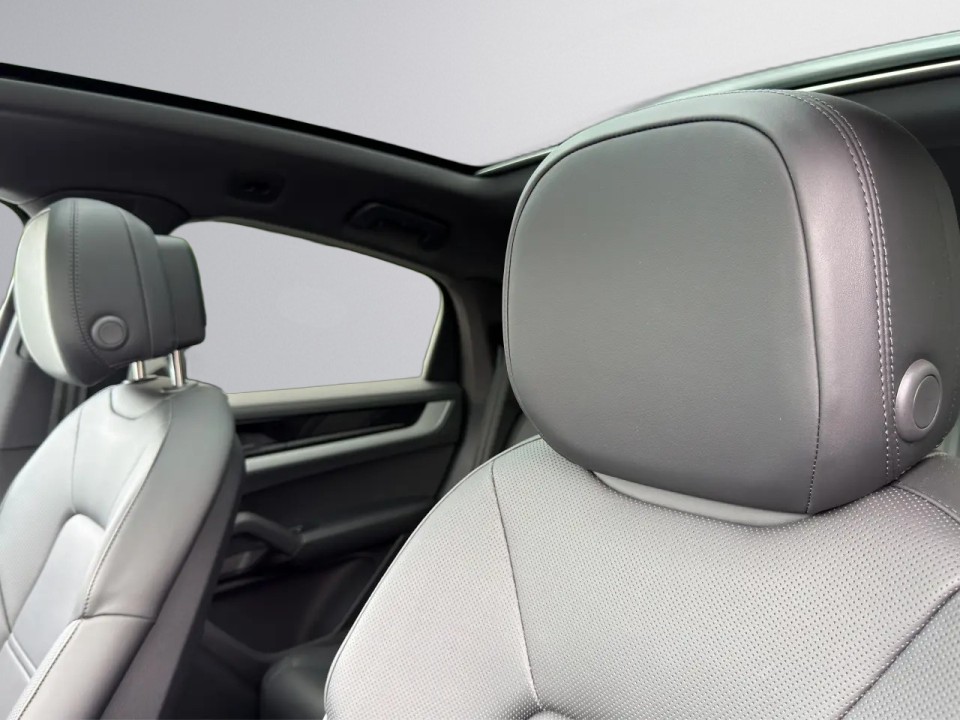 Porsche Cayenne Coupe E-Hybrid - foto 19