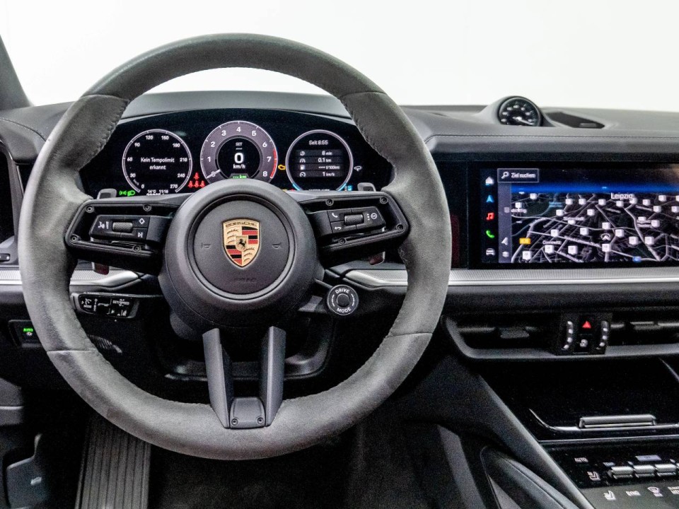 Porsche Cayenne Coupe E-Hybrid - foto 11
