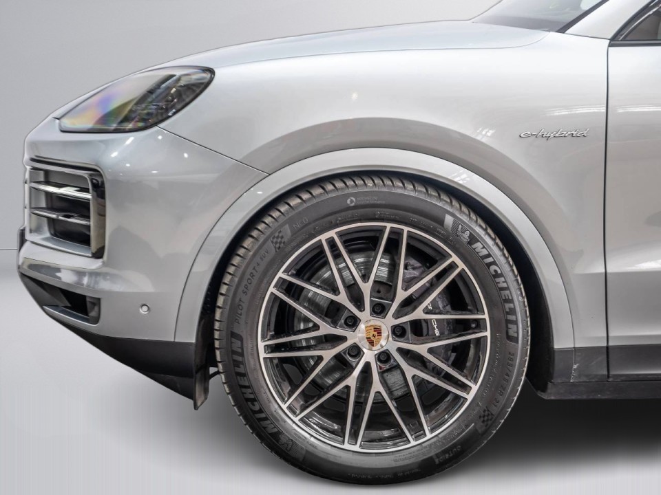 Porsche Cayenne Coupe E-Hybrid - foto 25