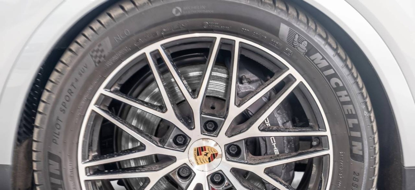 Porsche Cayenne Coupe E-Hybrid - foto 27