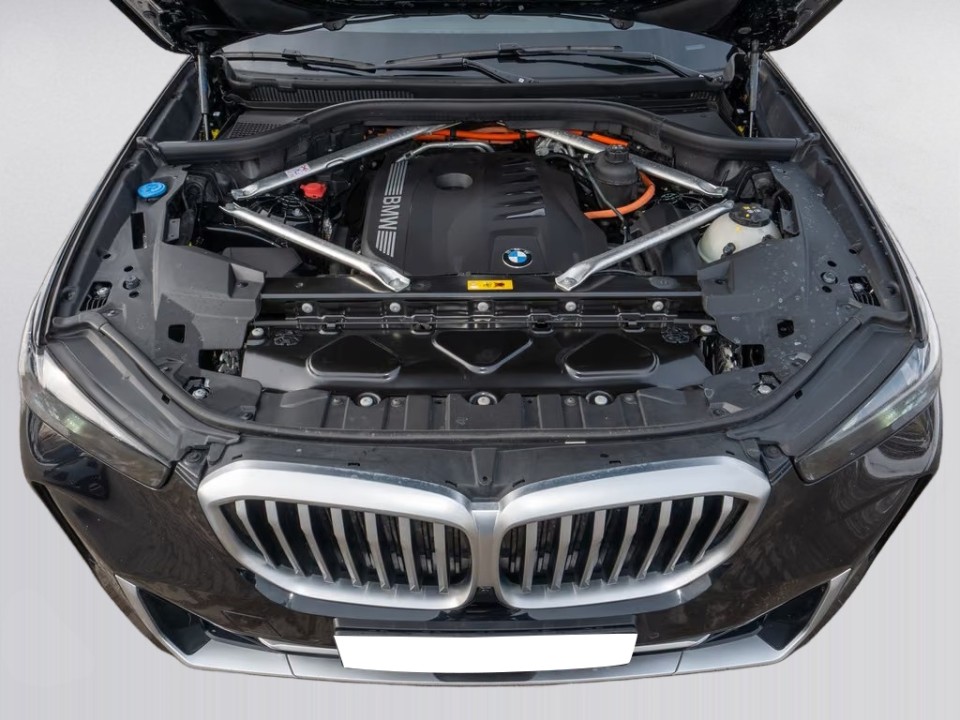 BMW X5 xDrive50e - foto 22