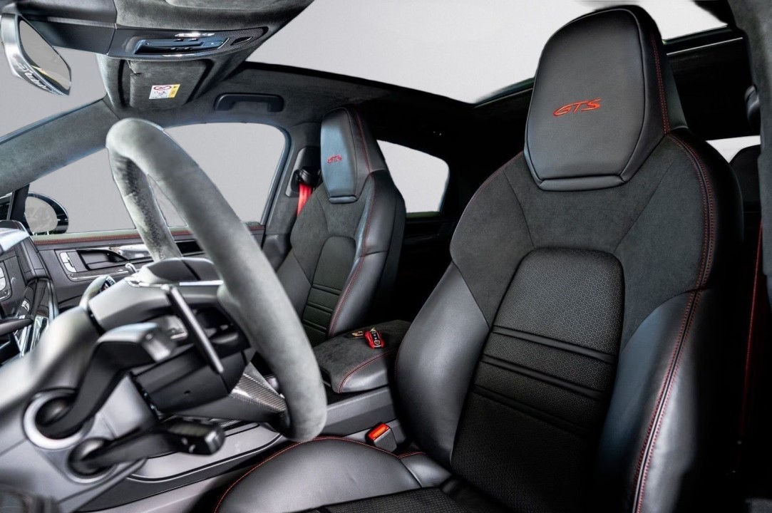 Porsche Cayenne Coupe GTS - foto 13