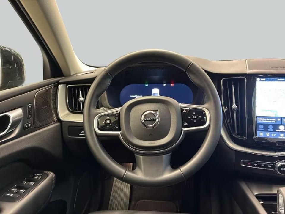 Volvo XC 60 B5 AWD Plus Dark - foto 12