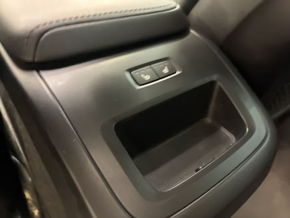 Volvo XC 60 B5 AWD Plus Dark - foto 17
