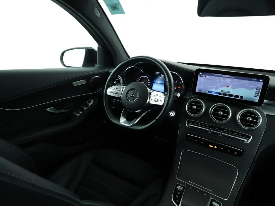 Mercedes-Benz GLC Coupé 300 4MATIC AMG Line - foto 12