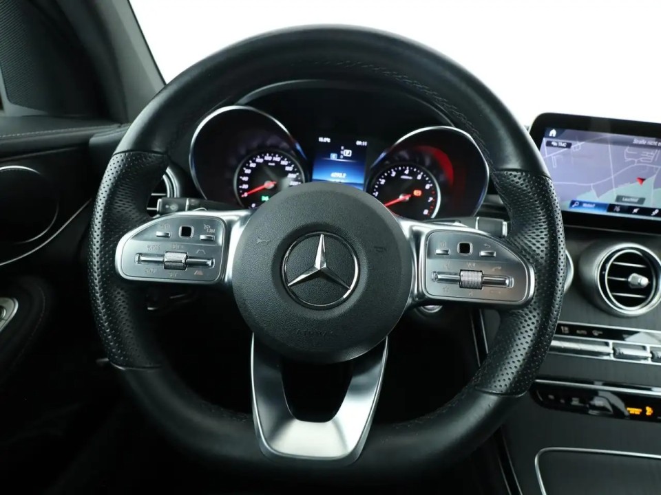 Mercedes-Benz GLC Coupé 300 4MATIC AMG Line - foto 11